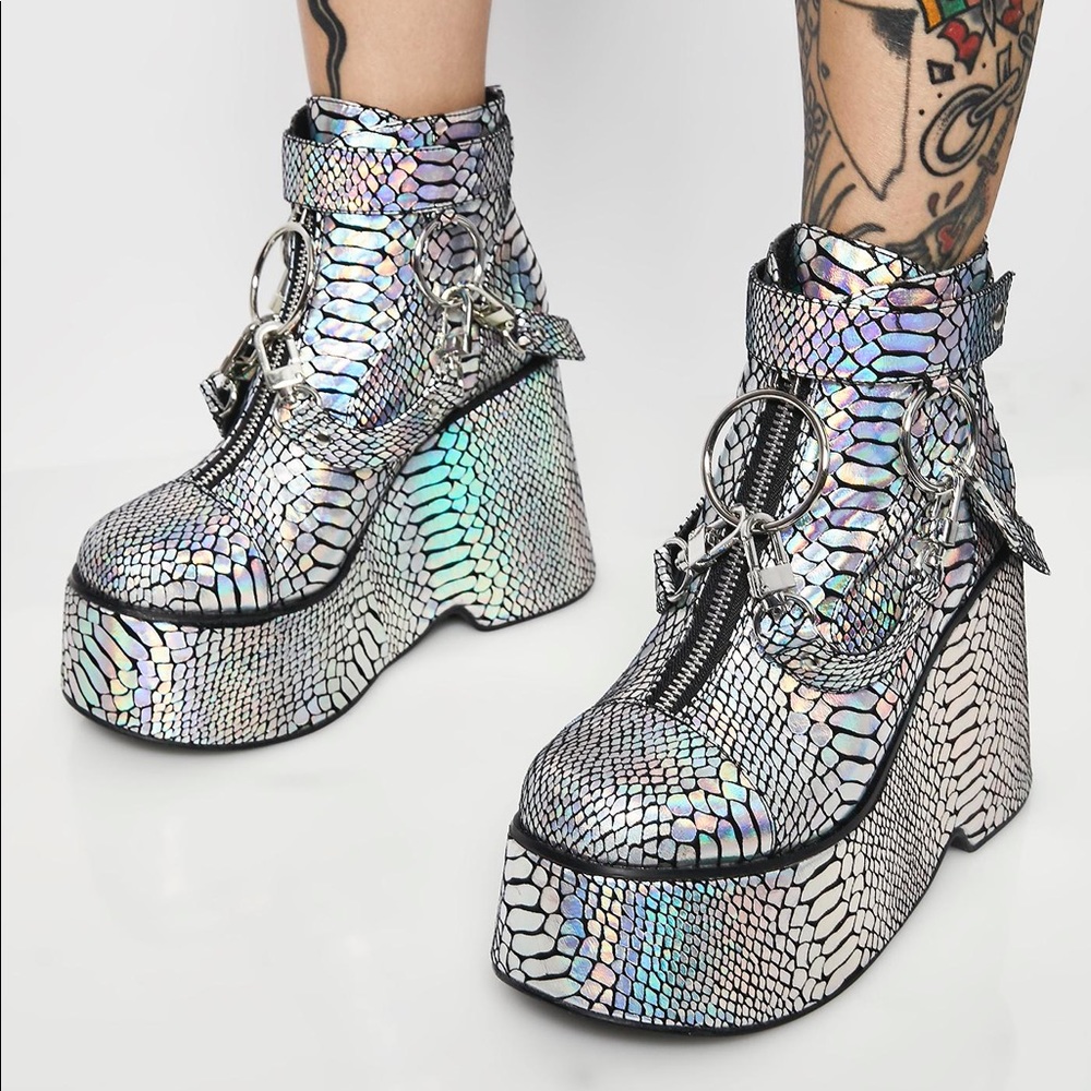 Electric Venom Holographic Snakeskin boots